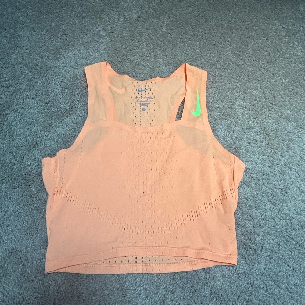 Aeroswift cropped tank